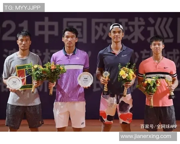 广州网球队与重庆网球队赛后复盘探讨战术灵活性与应变能力 广州网球队与重庆网球队赛后复盘探讨战术灵活性与应变能力