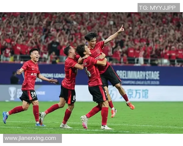 成都足球队个人能力分析:从技术到战术的全面解读与展望