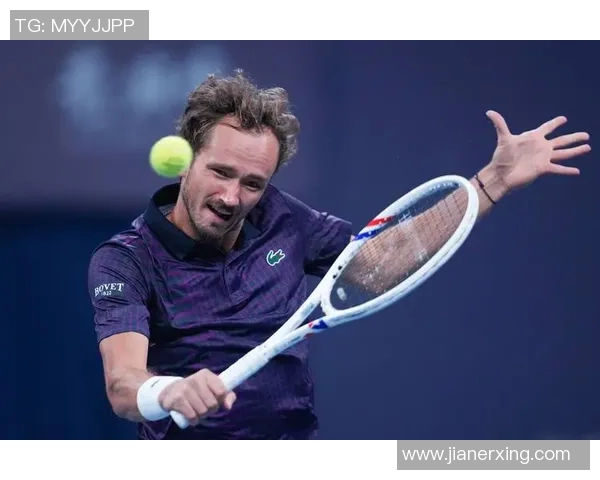 专业分析:杭州网球队快攻战术的优势与实施策略探讨 专业分析:杭州网球队快攻战术的优势与实施策略探讨