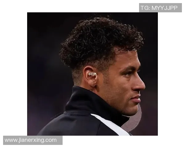 丹麦足球明星头像男的魅力与成就解析及其在全球足球界的影响力